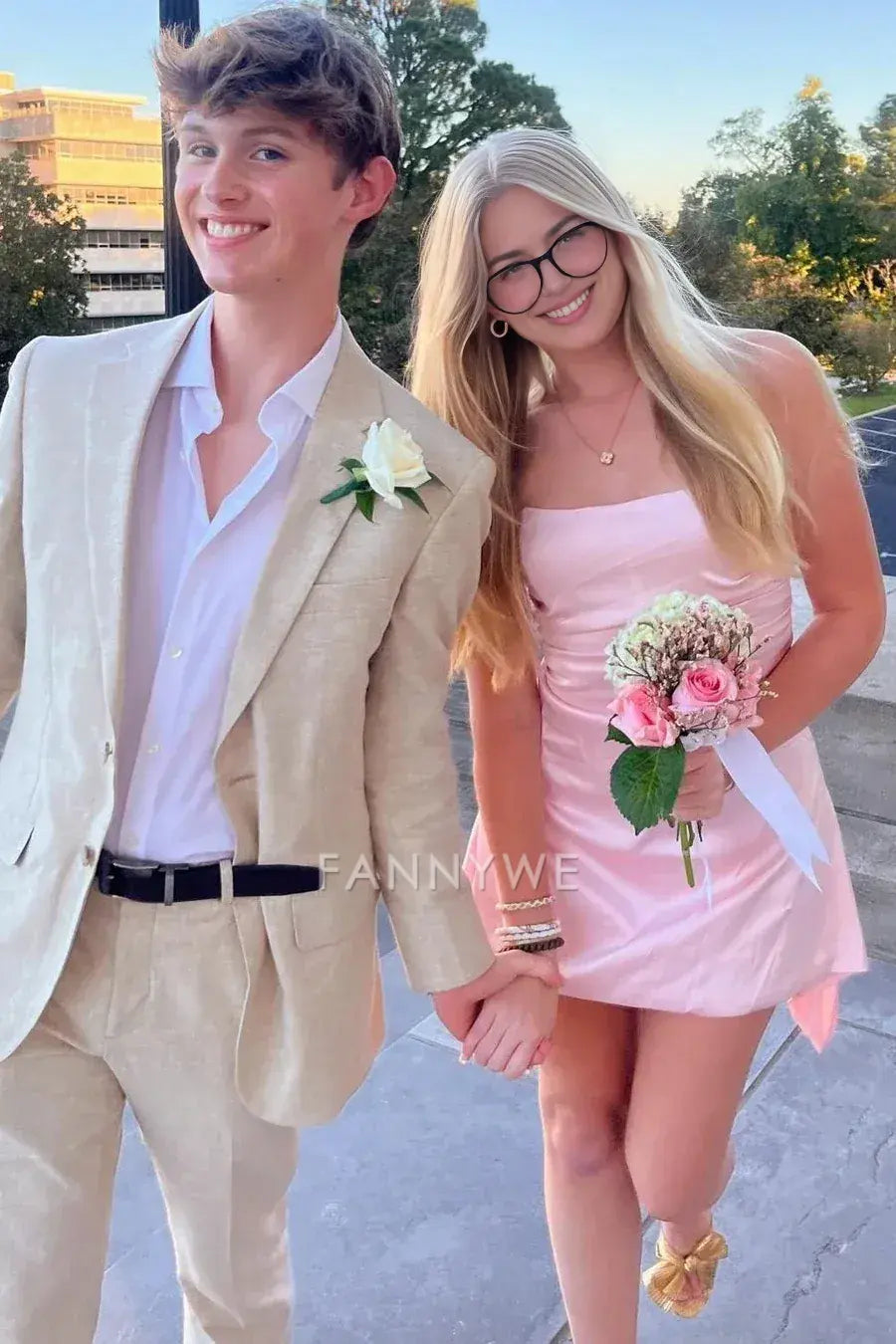 FannyWe Simple A-Line Strapless Sleeveless Pleats Satin Short Party Homecoming Dress formal wear dresses